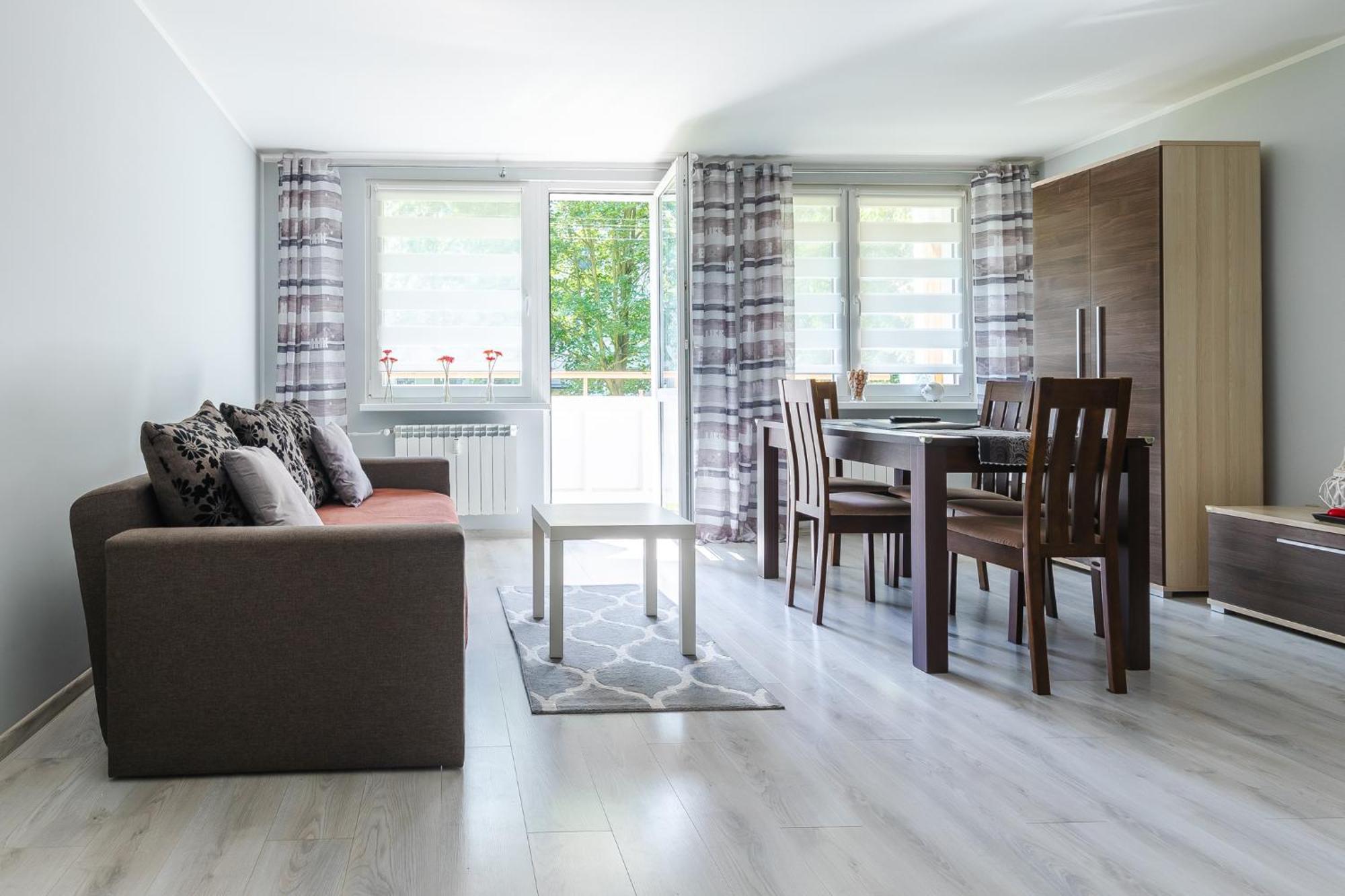 Apartament Przy Termach Cieplickich Julcia Еленя-Гура Экстерьер фото