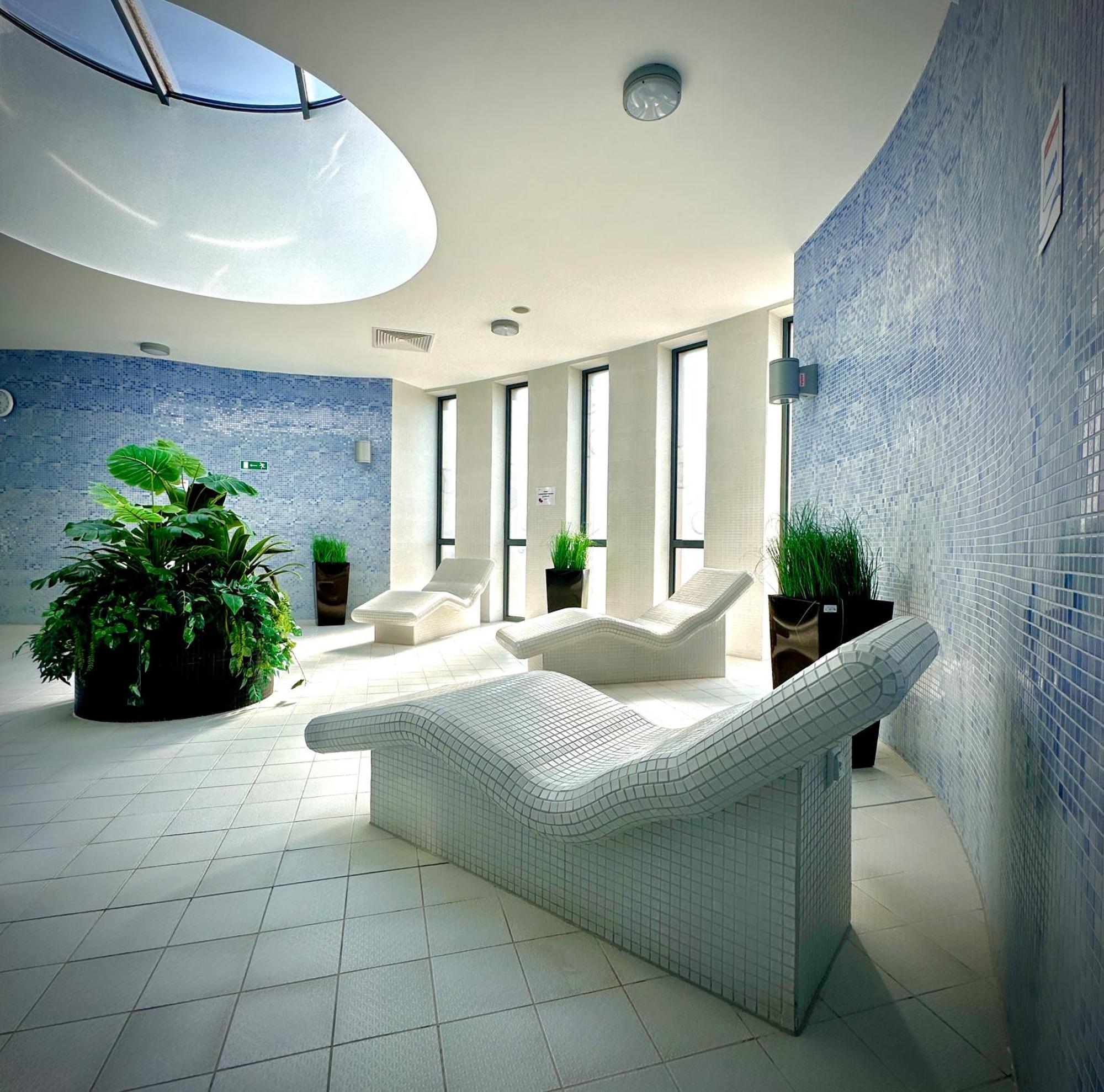 Apartament Przy Termach Cieplickich Julcia Еленя-Гура Экстерьер фото